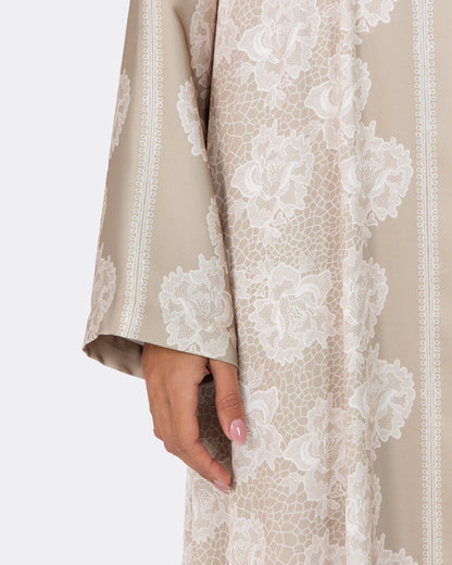 Diana in Beige