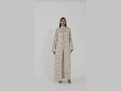 Diana in Beige